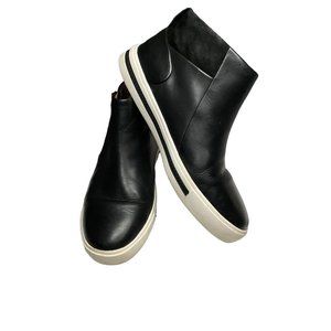 Clark’s Black Booties Size 9M Side Zip‎